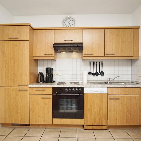 Zentrale Fewo Mit Balkon, Gratis Nutzung Vom Ahoi Erlebnisbad Und Sauna In Sellin - Villa Buskam Fewo 27 Goehren  Ngoại thất bức ảnh