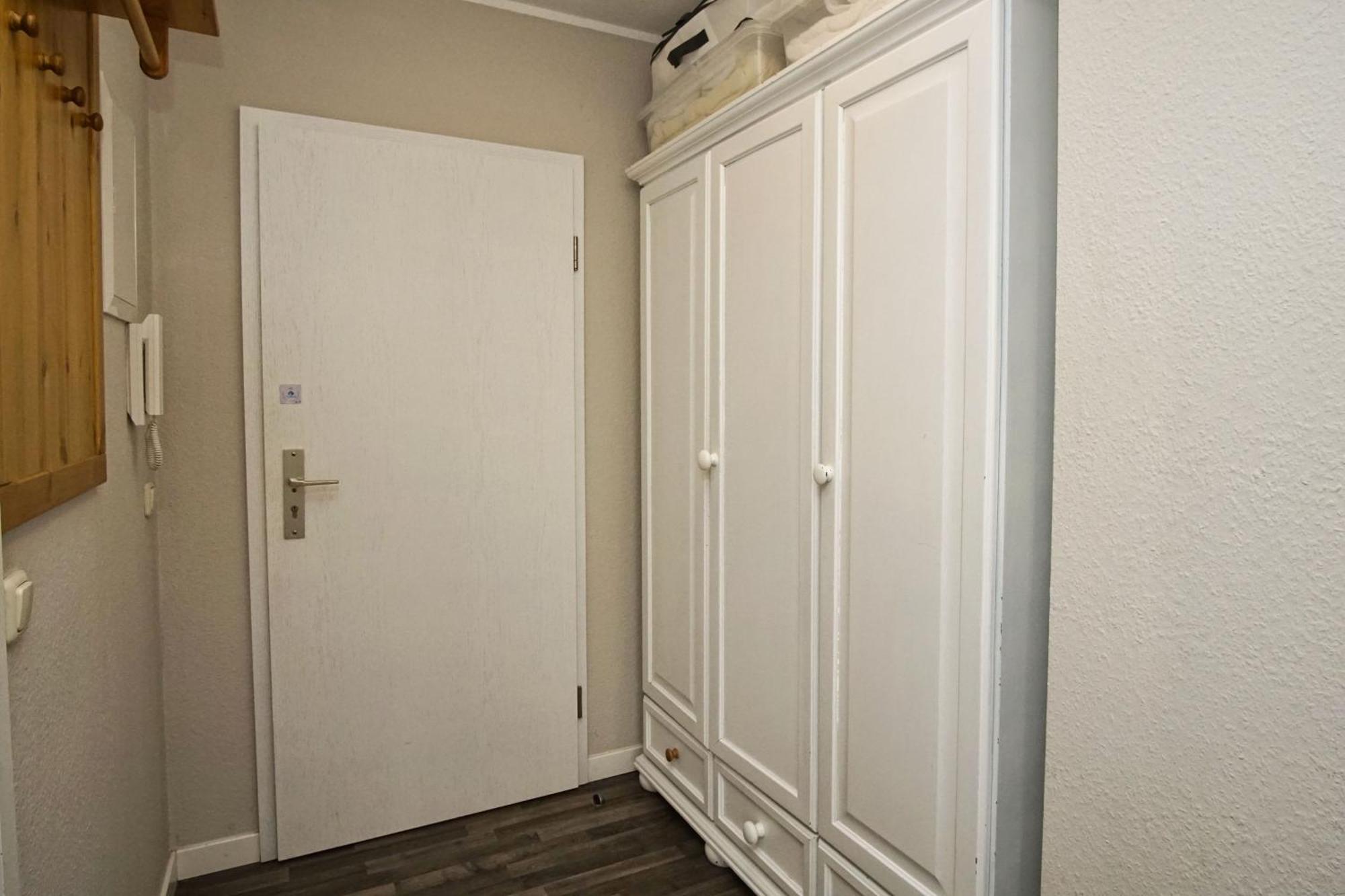 Zentrale Fewo Mit Balkon, Gratis Nutzung Vom Ahoi Erlebnisbad Und Sauna In Sellin - Villa Buskam Fewo 27 Goehren  Ngoại thất bức ảnh